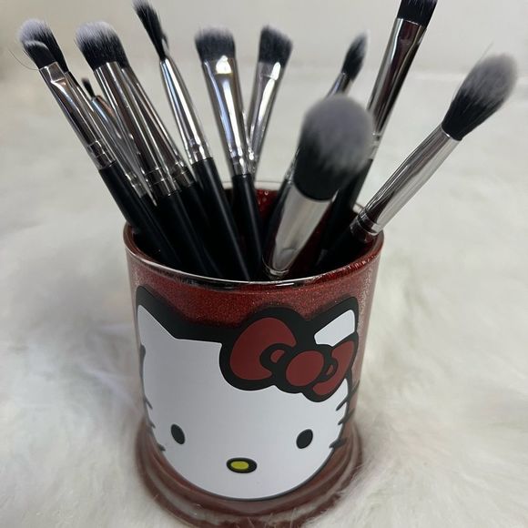 Hello Kitty Makeup Hello Kitty Makeup Brush Holder With Makeup